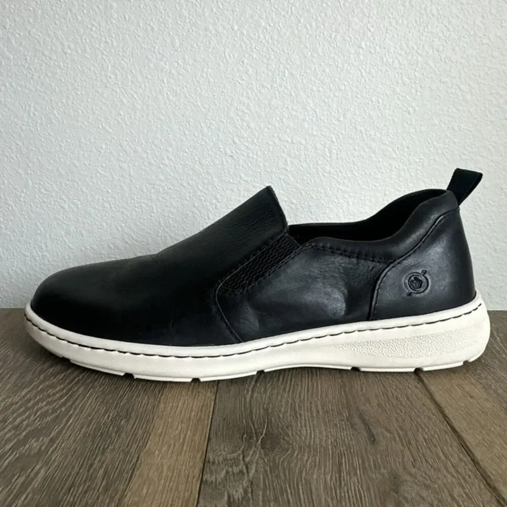 Born Morgan Leather Slip On Sneakers Black Pull Tab Round Toe Men Size 9.5
